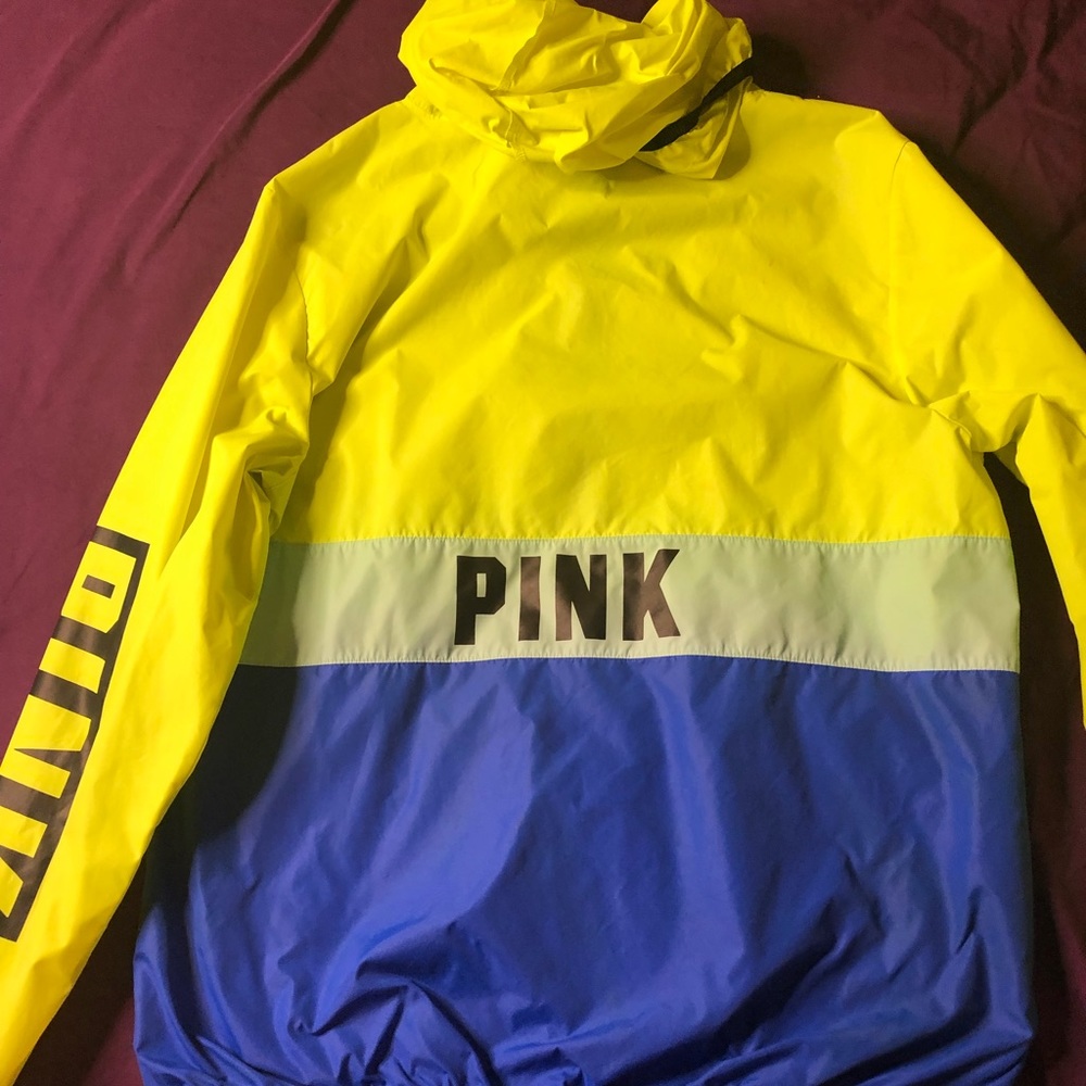 Pink Windbreaker. - Picture 3 of 3